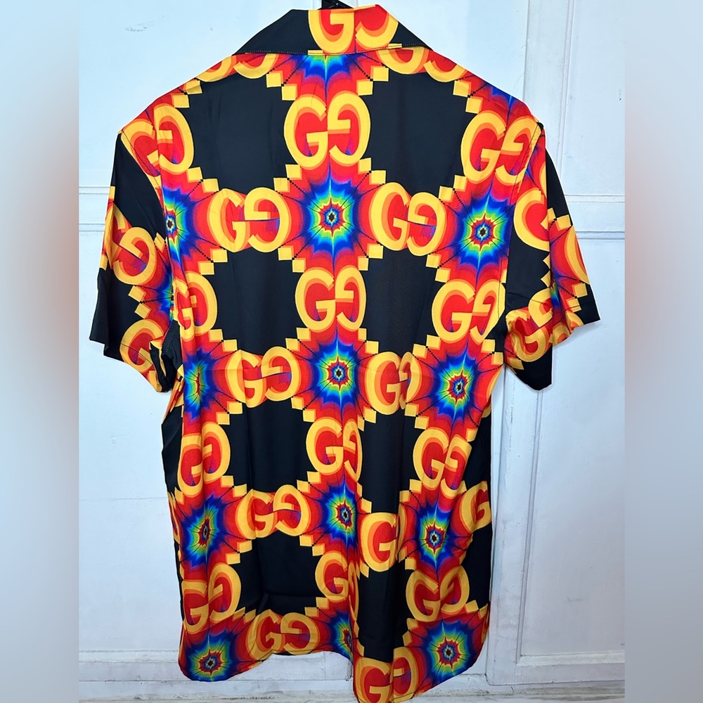 Gucci Silk Short-Sleeve Shirt in Kaleidoscope Monogram - Picture 2 of 2